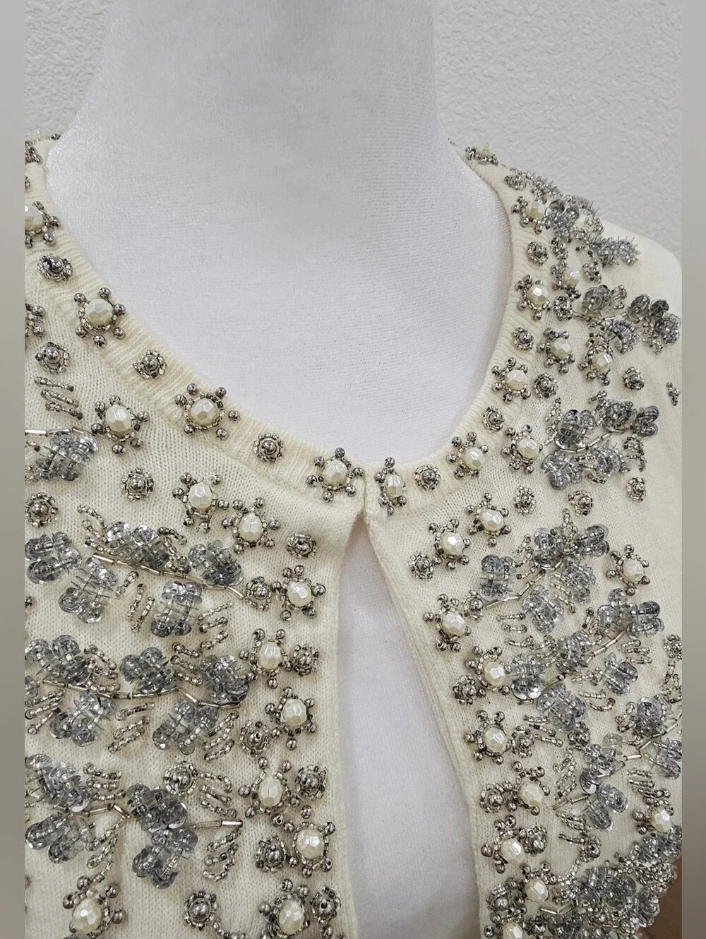 Talbots Petites SP Ivory Beaded Pearl Sequin Embellished Cardigan Lambswool